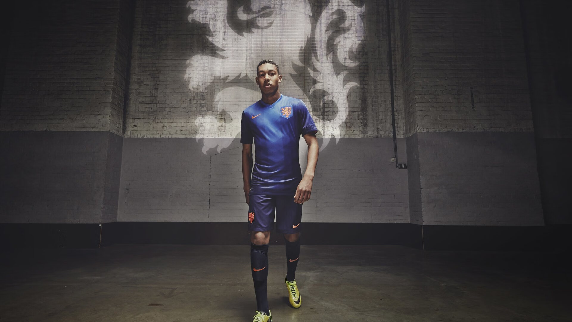 开云体育链接-中超-塞鸟反戈法比奥梅开二度亚泰0-4国安保级希望渺茫